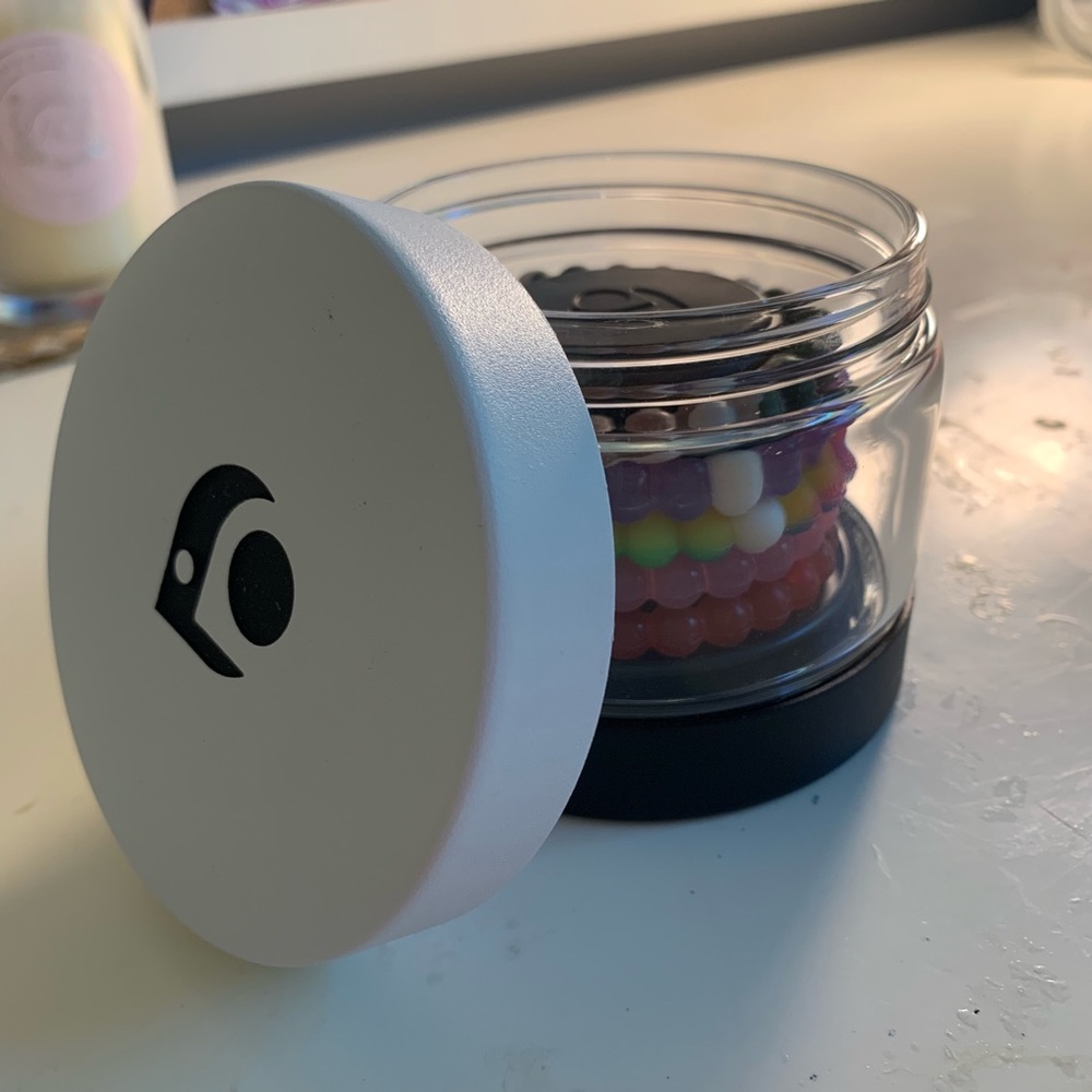 Lokai Special Edition Pack